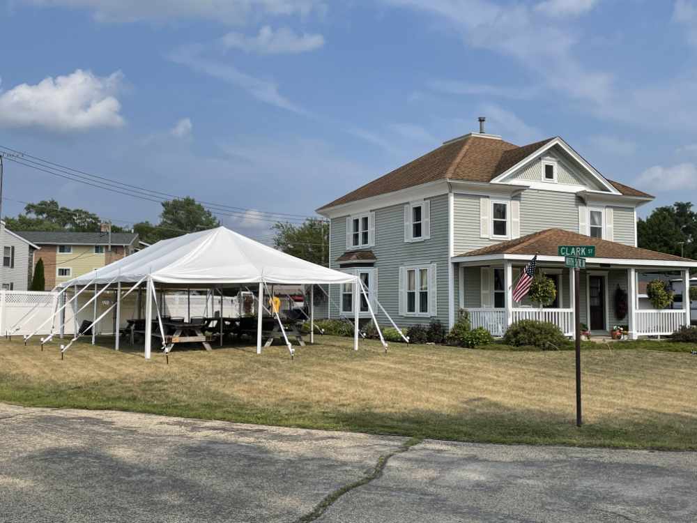 Party Tent 30 x 30 Ft